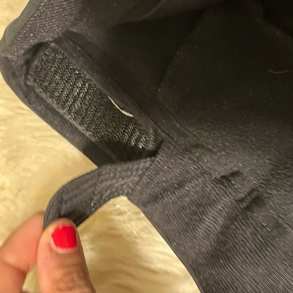 North Face Women’s ski pants and snowboard pants - offers welcome